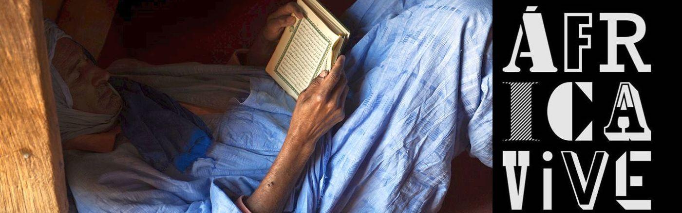 EL CORAZÓN Y EL CÁLAMO. La ciudad, los manuscritos y las familias