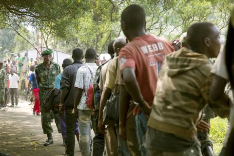 Las ventajas e inconvenientes de los programas de Desarme, Desmovilización y Reinserción en África