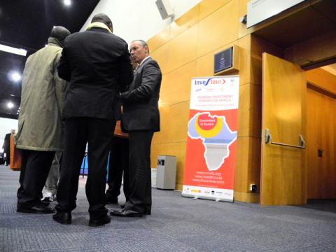 0119_investour201206.jpg