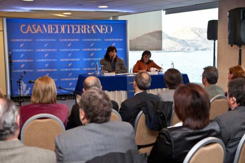 La secretaria de Estado de Cooperación Internacional preside la presentación oficial de Casa Mediterráneo a la sociedad alicantina