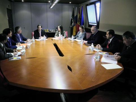 Luis Padrón y Arianne Hernández, con el Cuerpo Consular Africano en Canarias