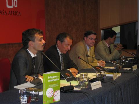 0310_libro_religiones02.jpg