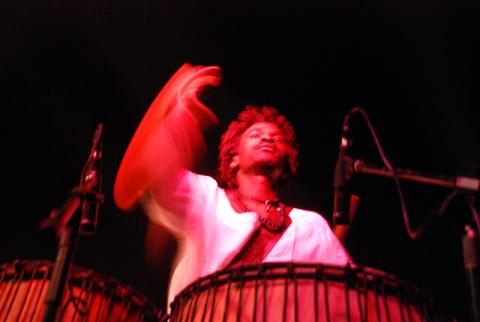 El Festival 'Dakar Vis-à-Vis' comienza con más de diez conciertos en tres salas de la capital senegalesa