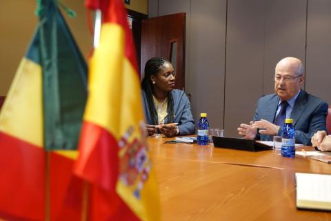 La Embajadora de Senegal en España visita Casa África