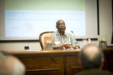 El escritor congoleño Emmanuel Dongala imparte conferencias en la Universidad Autónoma de Madrid y en la Universidad de Granada