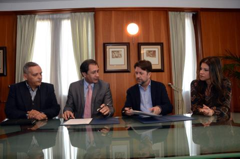 Casa África renueva su convenio marco con el Cabildo de Tenerife hasta 2019