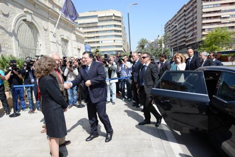 El director general de Casa África participa en la presentación de la Red de Casas ante el presidente de la Comisión Europea