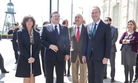 El director general de Casa África participa en la presentación de la Red de Casas ante el presidente de la Comisión Europea
