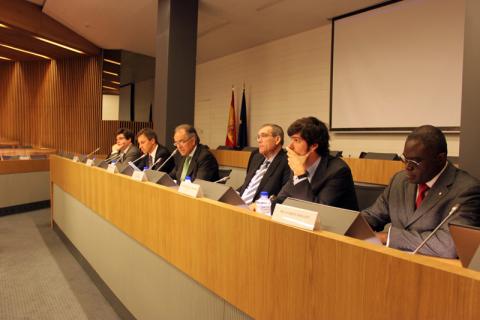 Las empresas españolas se interesan por las licitaciones de grandes proyectos energéticos en África