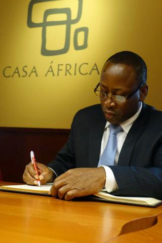 El embajador de Senegal en España visita Casa África