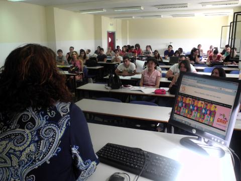 Kuwamba se presenta ante los alumnos de la Universidad de Las Palmas de Gran Canaria