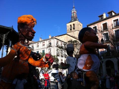 Titirimundi brilla en Segovia