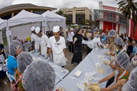 Más de 3.000 personas celebran la Fiesta África Vive en la capital grancanaria