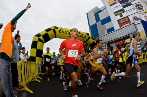 Más de 3.000 personas celebran la Fiesta África Vive en la capital grancanaria