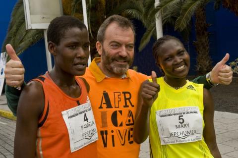 Más de 3.000 personas celebran la Fiesta África Vive en la capital grancanaria