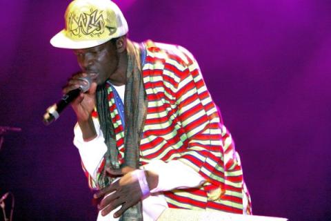 0525_africavive11.jpg