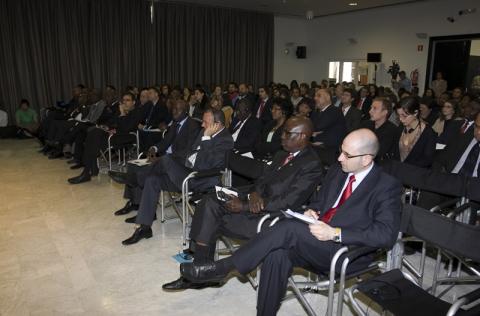 0525_diaafricamadrid04.jpg