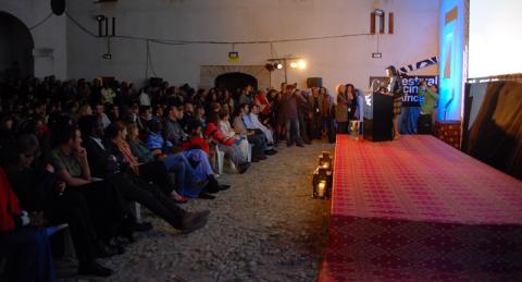 0525_fcat201105.jpg