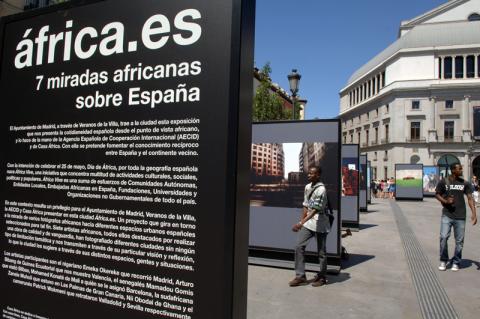 Miradas africanas sobre la ciudad española toman las calles de Madrid