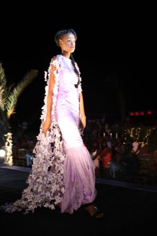 El diseñador grancanario Juan Roga deslumbra en la Dakar Fashion Week