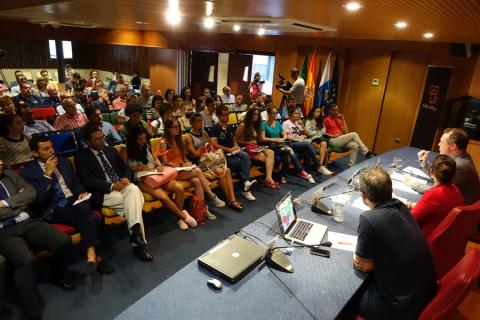 Nigeria, protagonista de una conferencia de Xavier Aldekoa y Carlos Echeverría en Casa África