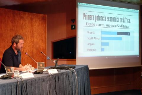 Nigeria, protagonista de una conferencia de Xavier Aldekoa y Carlos Echeverría en Casa África