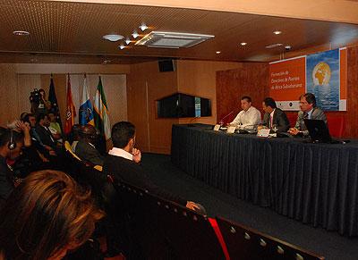 La sección africana de la Asociación Internacional de Estibadores se reúne en Casa África