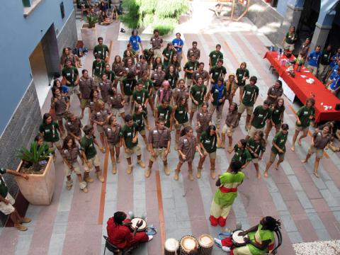 Los participantes de Madrid Rumbo al Sur visitan Casa África en su camino de vuelta