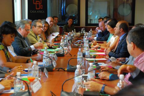 El embajador de España en Guinea Bissau se reúne con empresarios y autoridades en Casa África