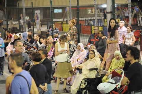 El Ramadán concluye en Las Canteras con un concierto de Oum y Dakhouse