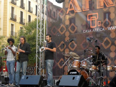 0919_nocheblanco_afrojam-1.jpg