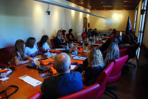 La embajadora de Sudáfrica expone en Casa África las oportunidades de negocio en el país