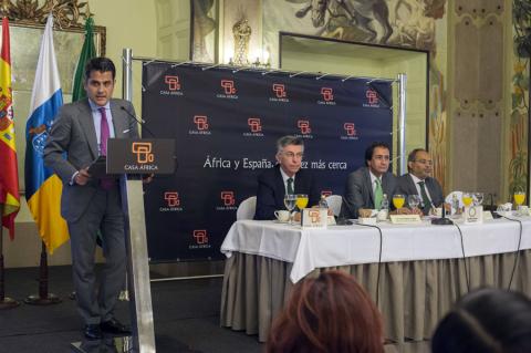 La industrialización de África, pilar de la conferencia de Carlos Lopes sobre el potencial económico africano