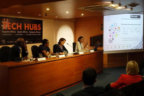 1104_techhubs08.jpg
