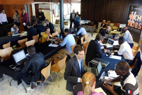 1104_techhubs14.jpg