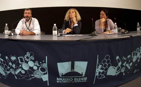 Khaled y Baloji congregan a más de 20.000 personas en la Fiesta Womad