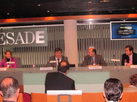 Luis Padrón imparte una conferencia sobre diplomacia económica en las Jornadas 'África Subsahariana. Claves para hacer negocios en la región'