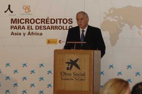Casa Asia y Casa África reunieron en CaixaForum a los máximos expertos mundiales en microfinanzas para el desarrollo