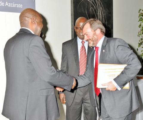 El Consejo Rector y el Consejo Diplomático de Casa África se reúnen en Madrid para hacer balance de 2011 y planificar 2012
