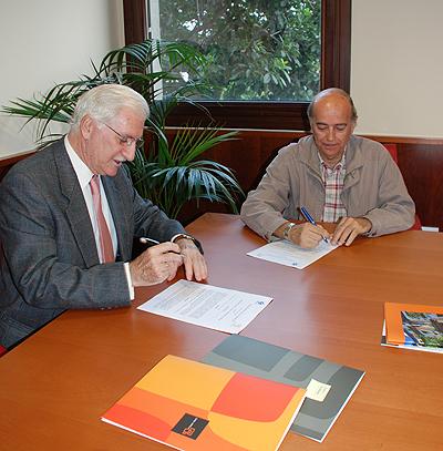 Casa África firma un convenio de colaboración con Fundescan