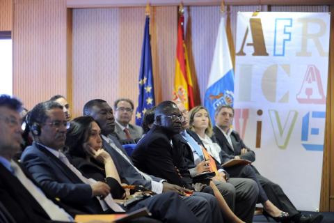 11. Presentación del Informe Perspectivas Económicas en África, 2009 en Casa África