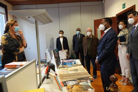 El embajador de Guinea Ecuatorial en España visita Casa África