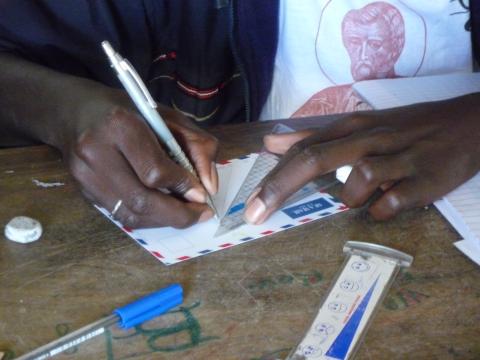 Casa África apoya 'Mareas Migratorias', una intervención artística en Las Canteras en el marco del Día de África