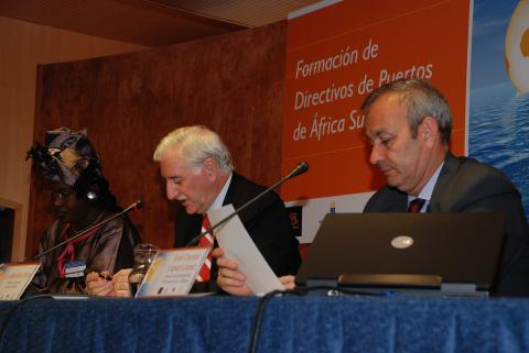 Comienza el curso de Logística del Transporte para trabajadoras portuarias africanas en Casa África
