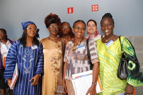 Comienza el curso de Logística del Transporte para trabajadoras portuarias africanas en Casa África