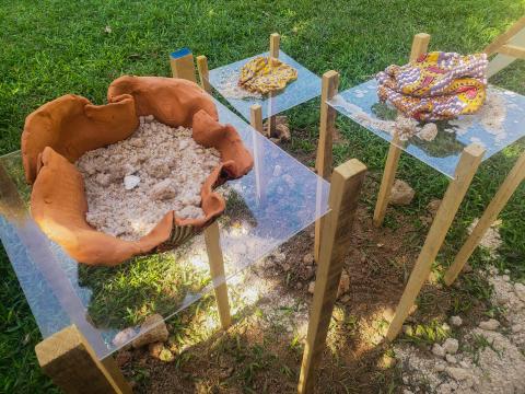 Instalación de Paloma de la Cruz