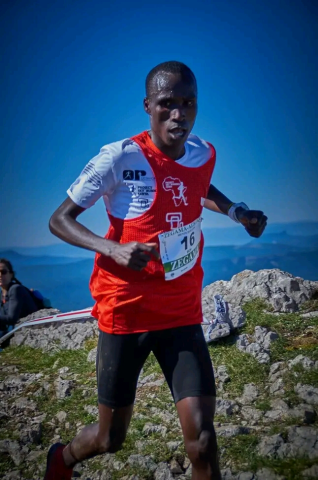 Atletas keniatas en Zegama