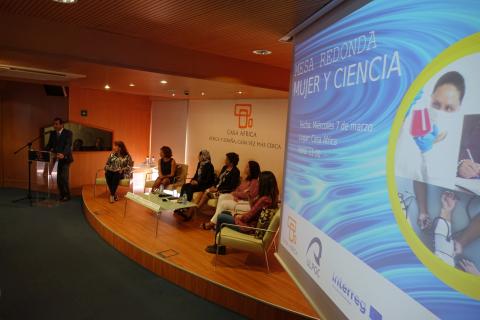 Mesa Redonda – Mujer y Ciencia