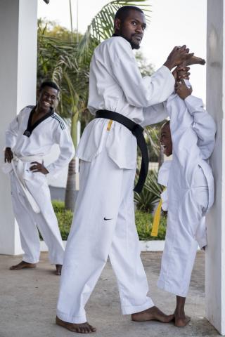 Tae kwondo, flexibilidad y sonrisas
