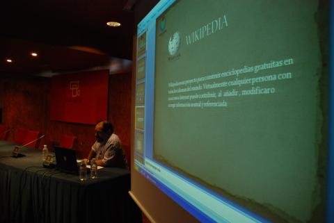 3. Taller Wikiáfrica en el Auditorio Nelson Mandela de Casa África, dirigido por Marcos Tallés -Secretario de Wikimedia en España-